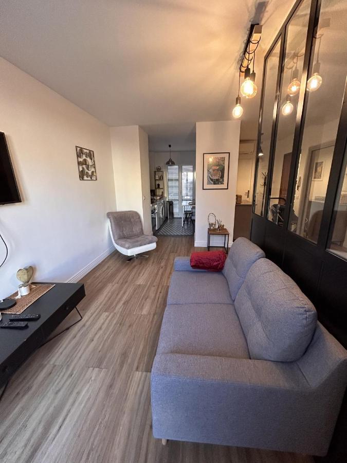 Le Verlaine, Studio En Centre Ville A Deux Minutes Des Plages Mentone Esterno foto
